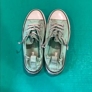 Women’s s8 converse